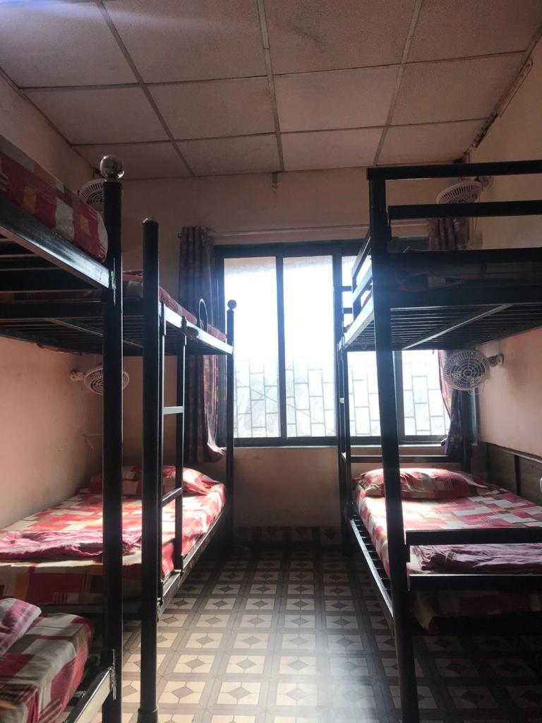 Care Dormitory Mumbai Kültér fotó